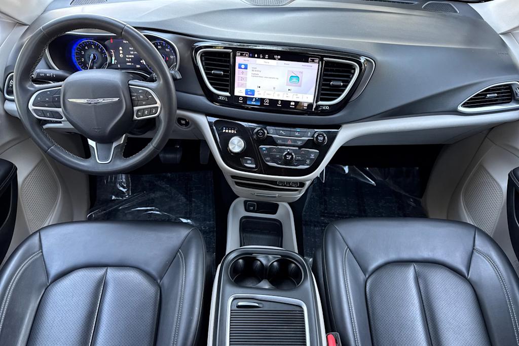 Thumbnail: 2023 Chrysler Pacifica - 2