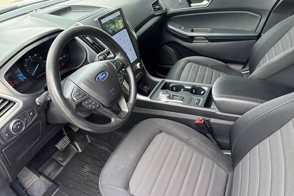 Thumbnail: 2022 Ford Edge - 10