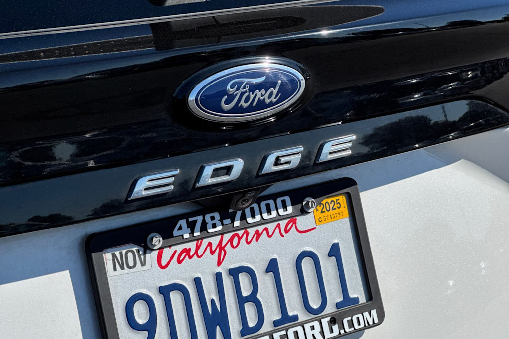 Thumbnail: 2022 Ford Edge - 7
