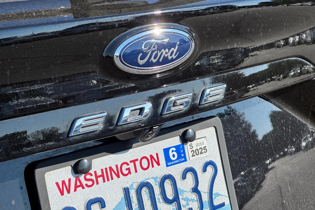 Thumbnail: 2022 Ford Edge - 7