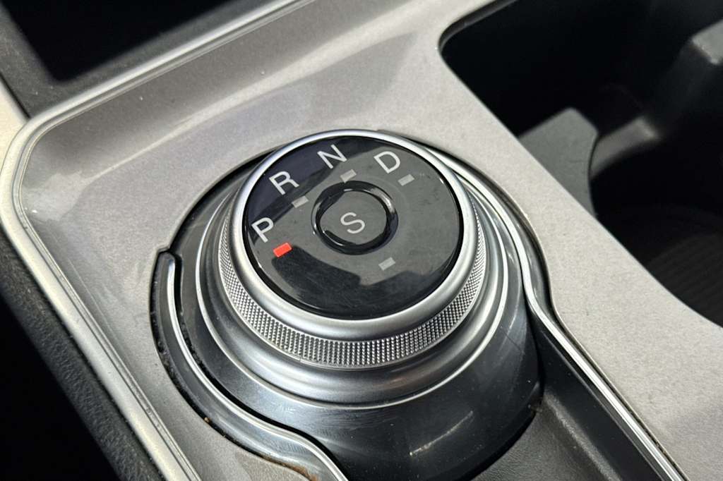 Thumbnail: 2024 Ford Edge - 15