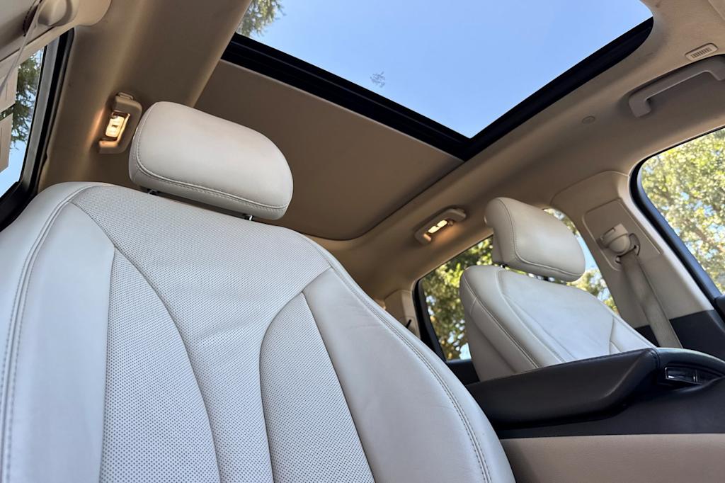 Thumbnail: 2019 Lincoln Nautilus - 22
