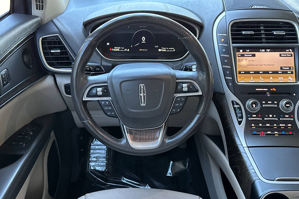 Thumbnail: 2019 Lincoln Nautilus - 11