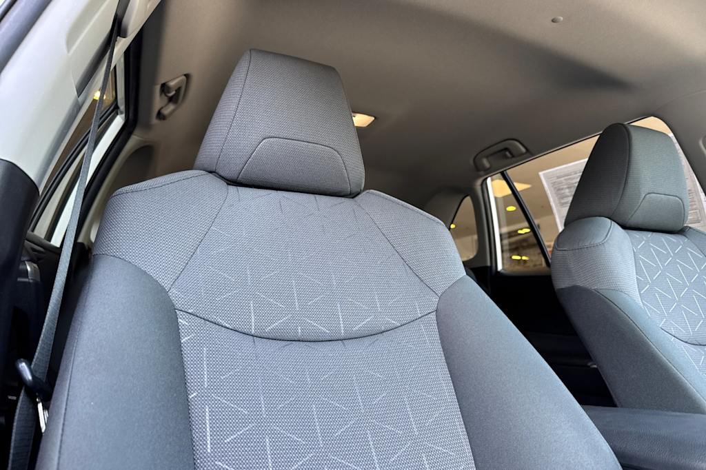 Thumbnail: 2023 Toyota RAV4 - 10