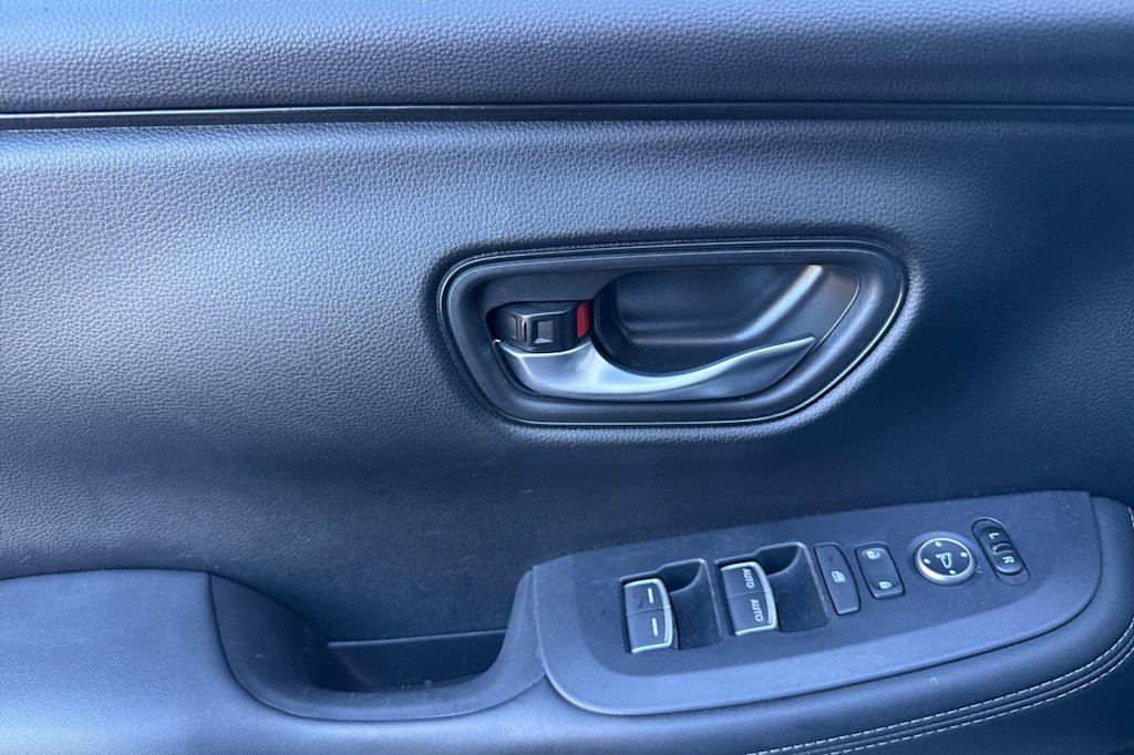 Thumbnail: 2024 Honda HR-V - 21