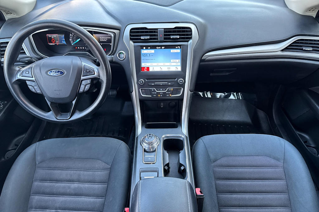 Thumbnail: 2017 Ford Fusion - 2