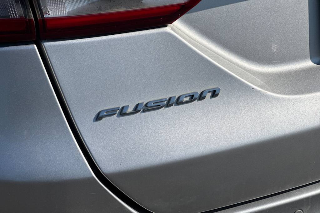 Thumbnail: 2017 Ford Fusion - 7