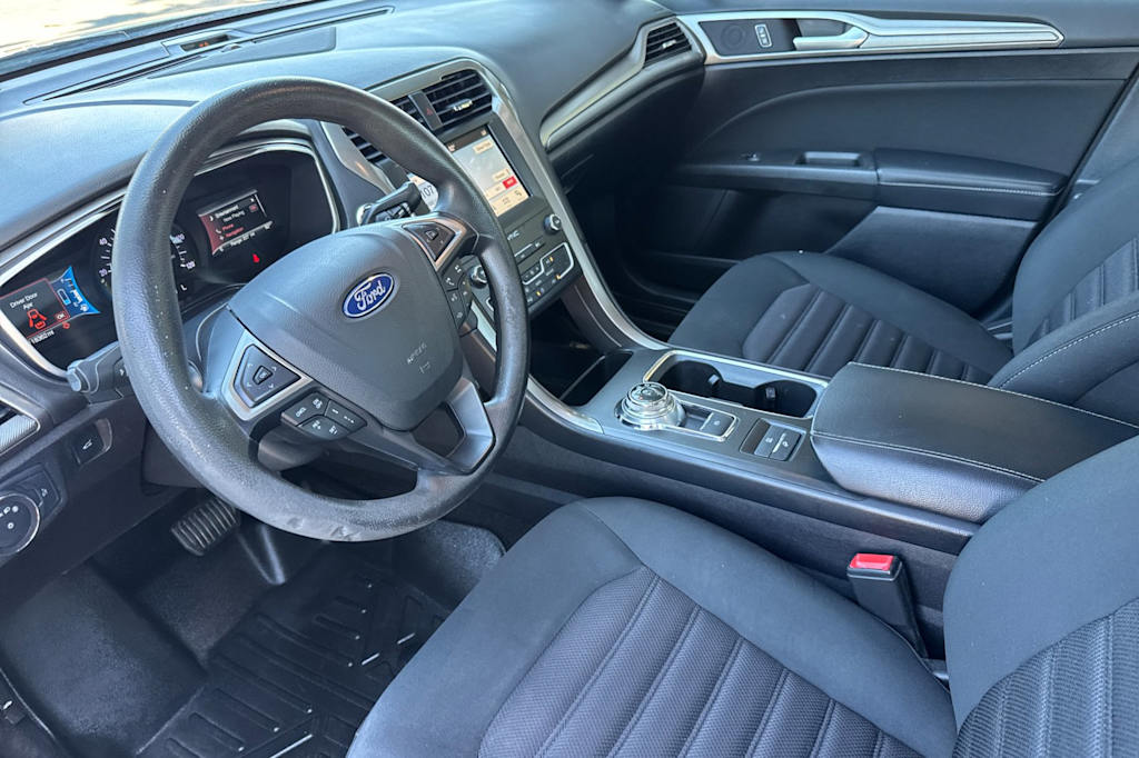 Thumbnail: 2019 Ford Fusion - 9