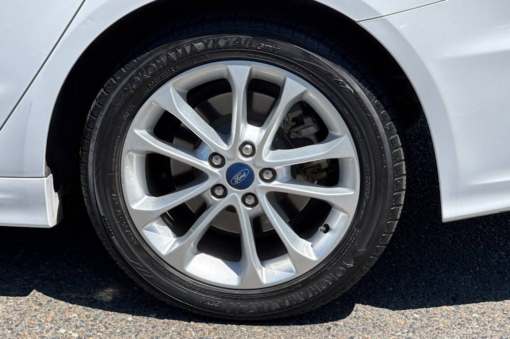 Thumbnail: 2019 Ford Fusion - 8