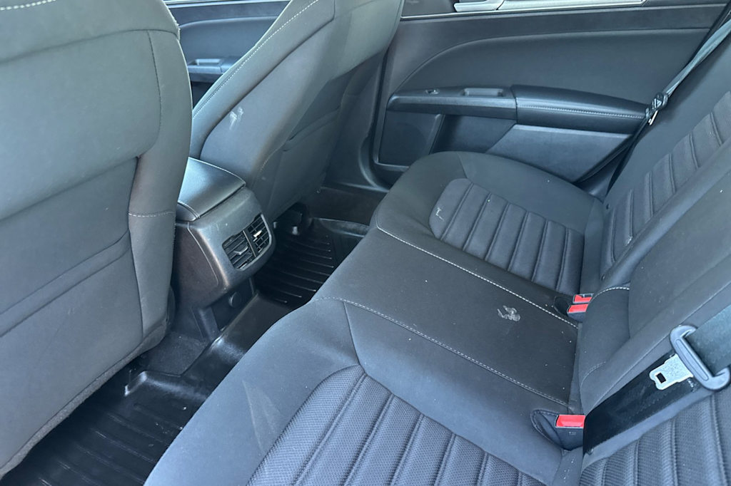 Thumbnail: 2019 Ford Fusion - 12