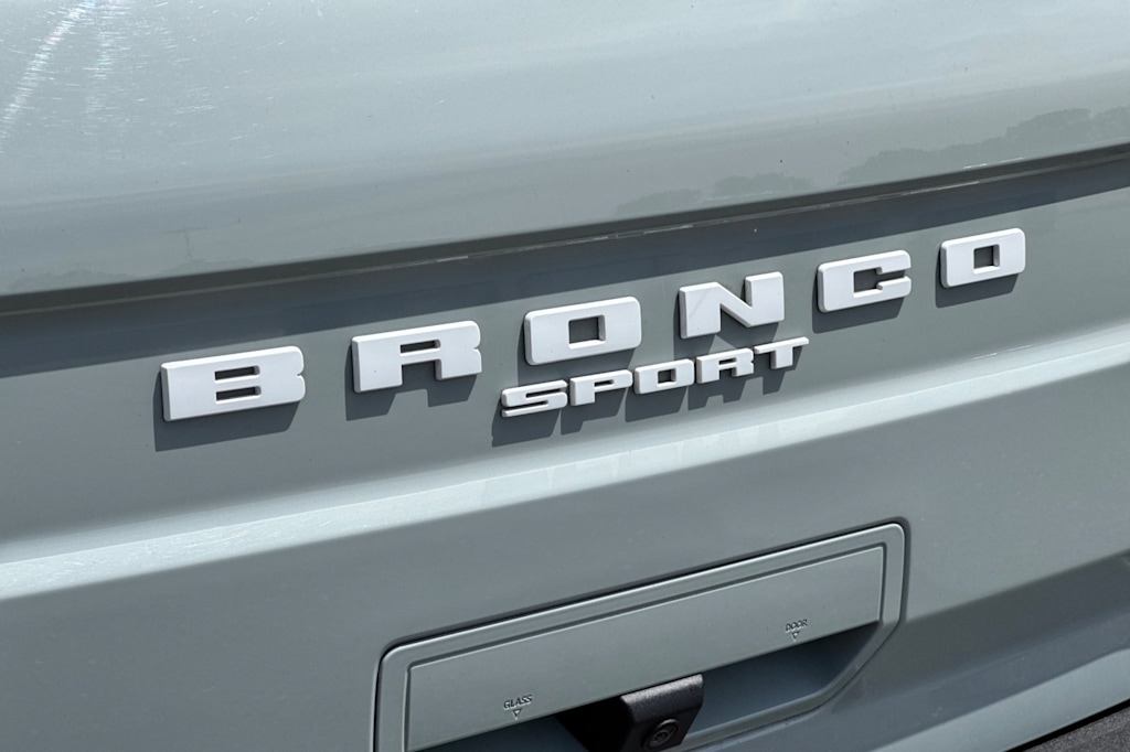 Thumbnail: 2023 Ford Bronco Sport - 7
