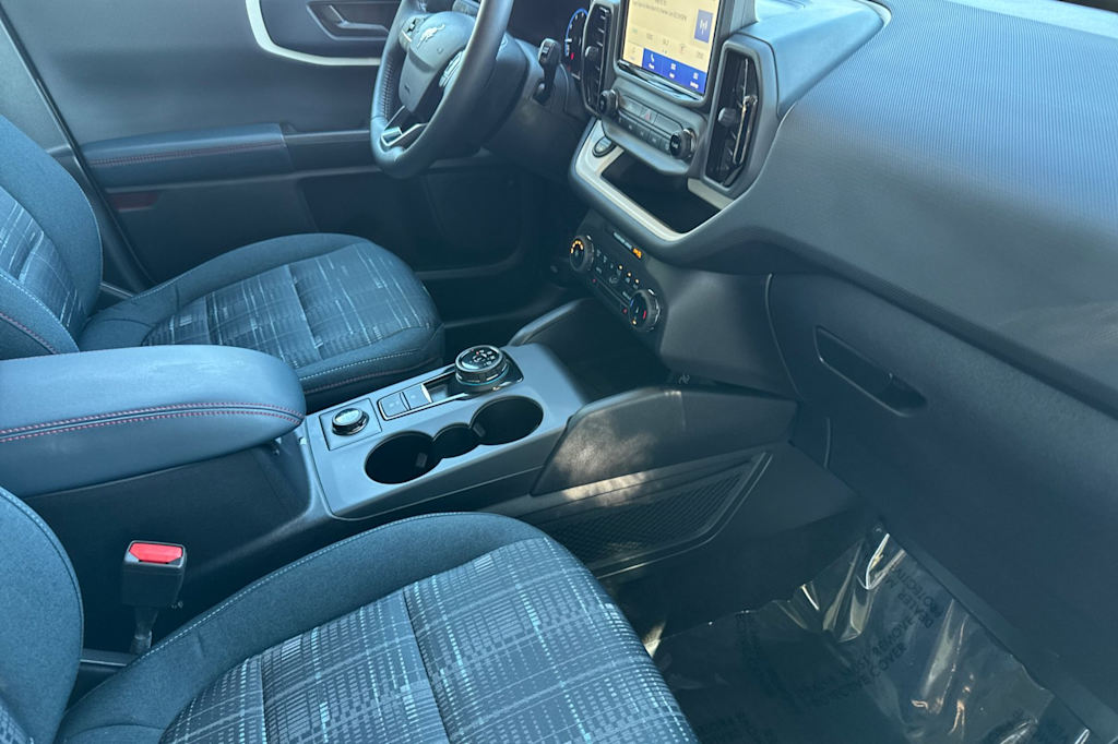 Thumbnail: 2023 Ford Bronco Sport - 13