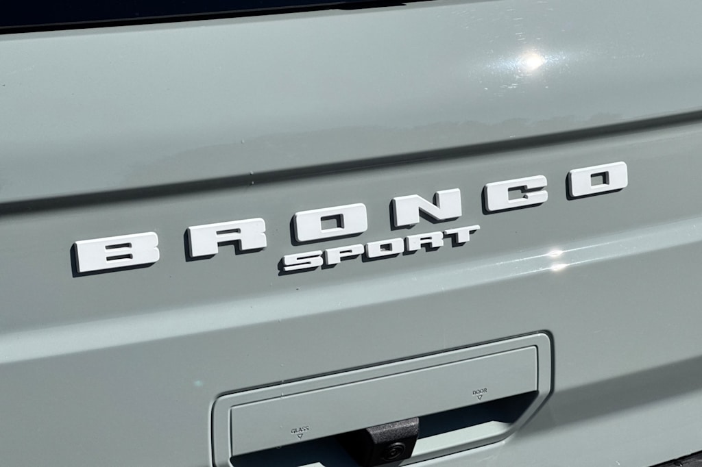 Thumbnail: 2023 Ford Bronco Sport - 7