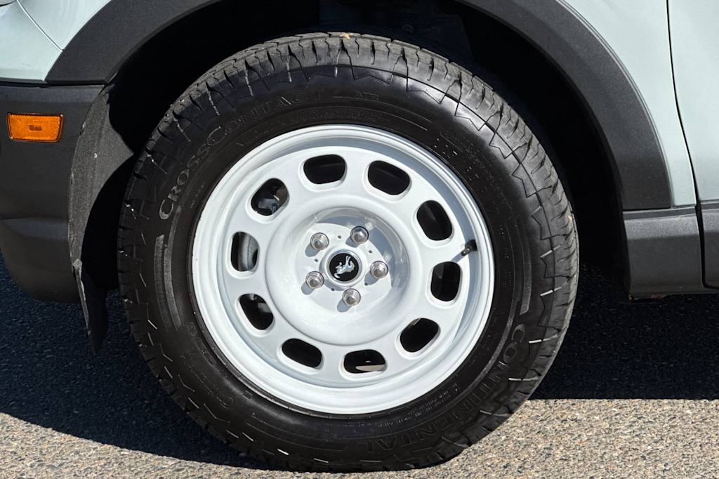 Thumbnail: 2023 Ford Bronco Sport - 8