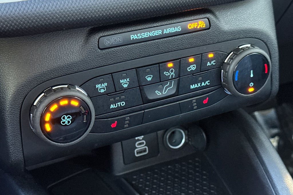 Thumbnail: 2023 Ford Bronco Sport - 24