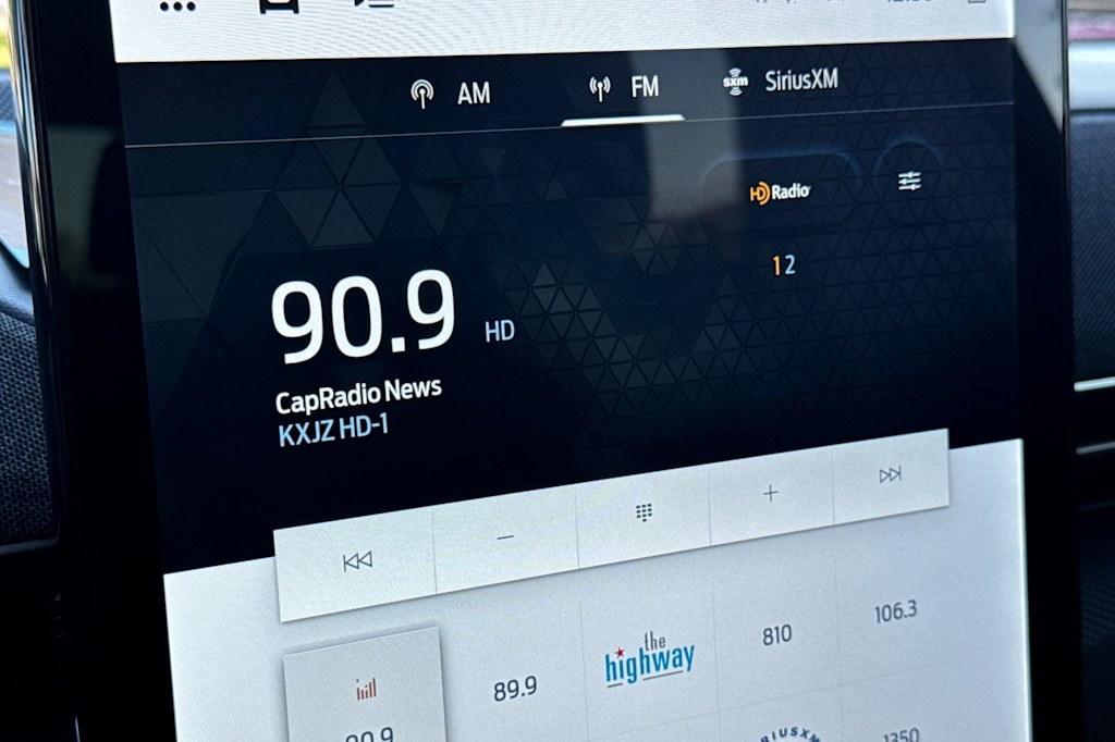 Thumbnail: 2025 Ford Mustang Mach-E - 14