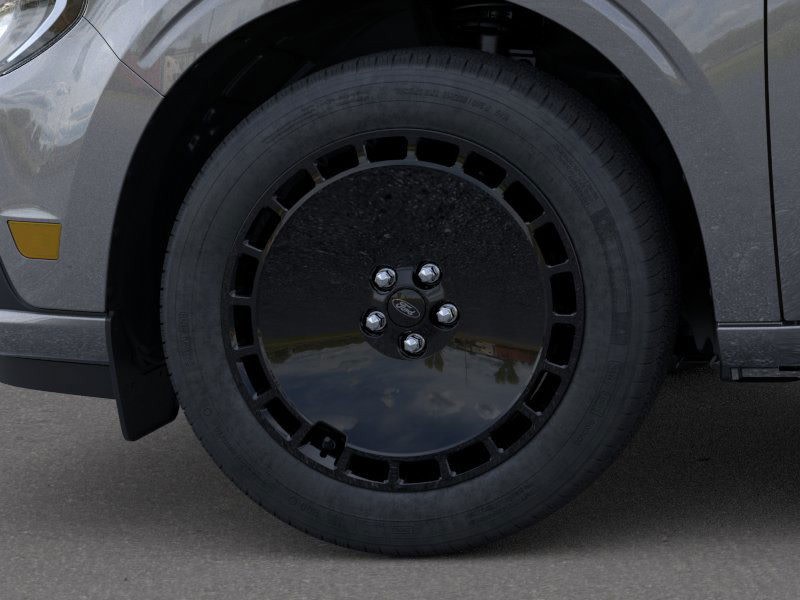 Thumbnail: 2025 Ford Maverick - 20