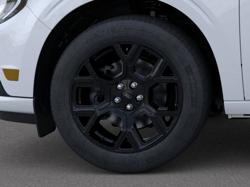 Thumbnail: 2025 Ford Maverick - 8