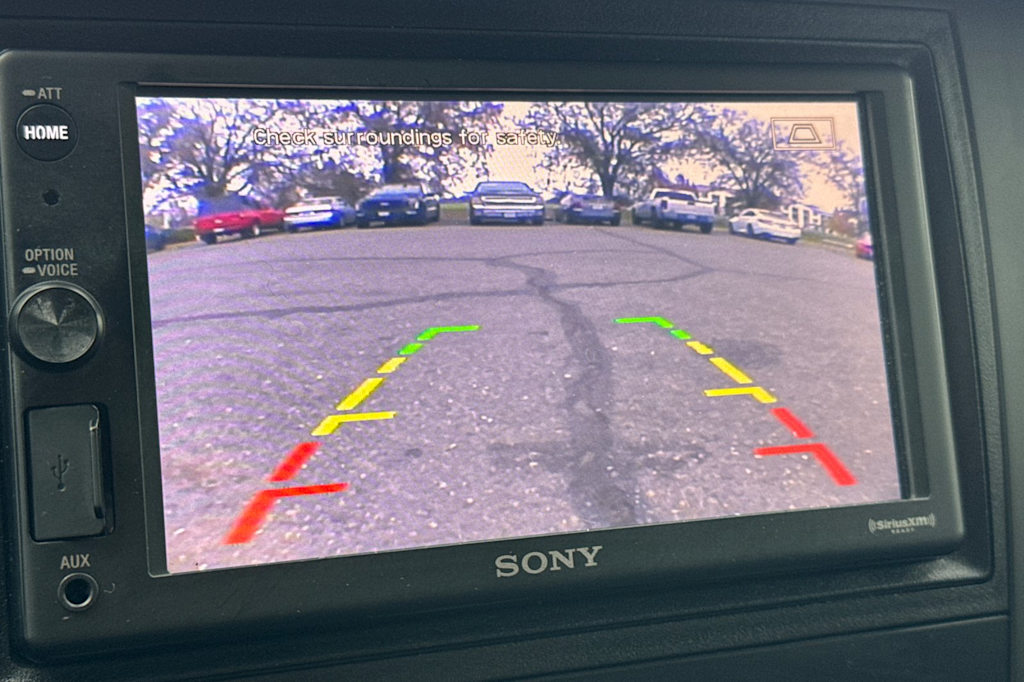 Thumbnail: 2011 Chevrolet Silverado 1500 - 14