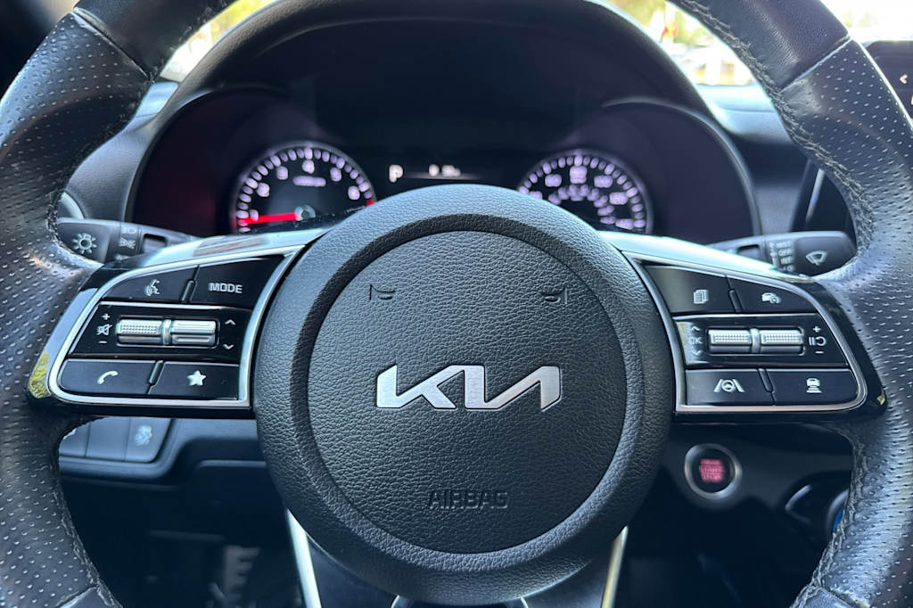 Thumbnail: 2024 Kia Forte - 27