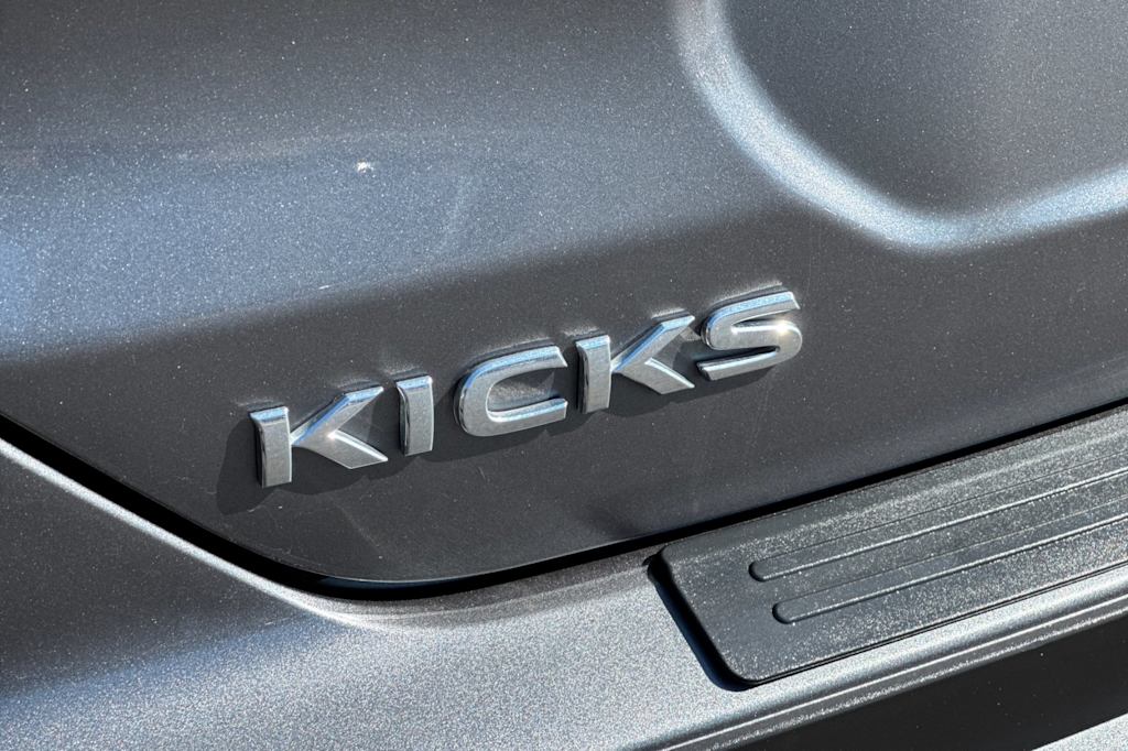Thumbnail: 2024 Nissan Kicks - 7