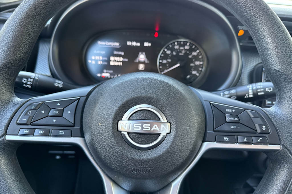 Thumbnail: 2024 Nissan Kicks - 25