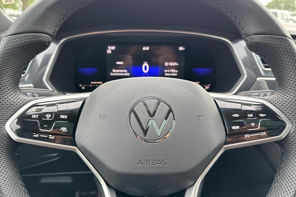 2022 Volkswagen Tiguan SE R-Line Black 27