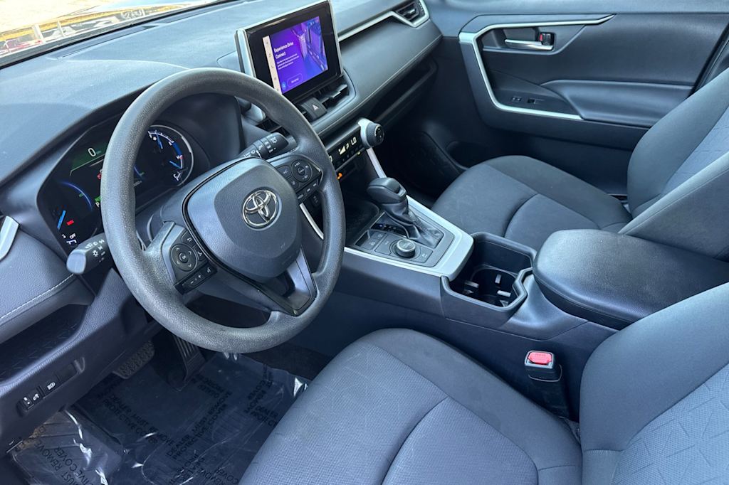 Thumbnail: 2025 Toyota RAV4 - 9