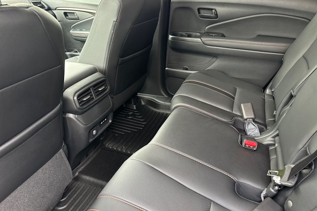 Thumbnail: 2025 Honda Passport - 10