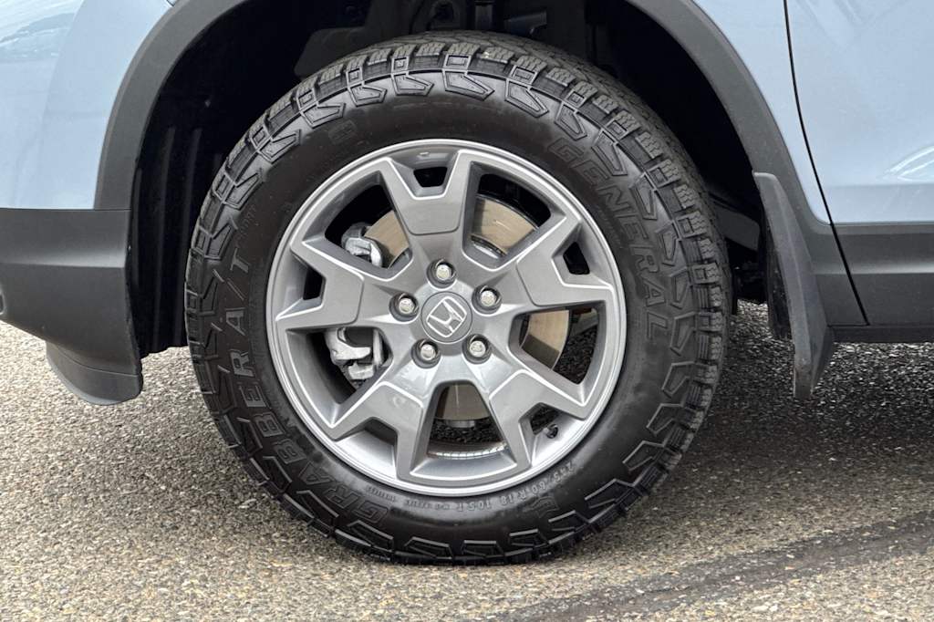 Thumbnail: 2025 Honda Passport - 8