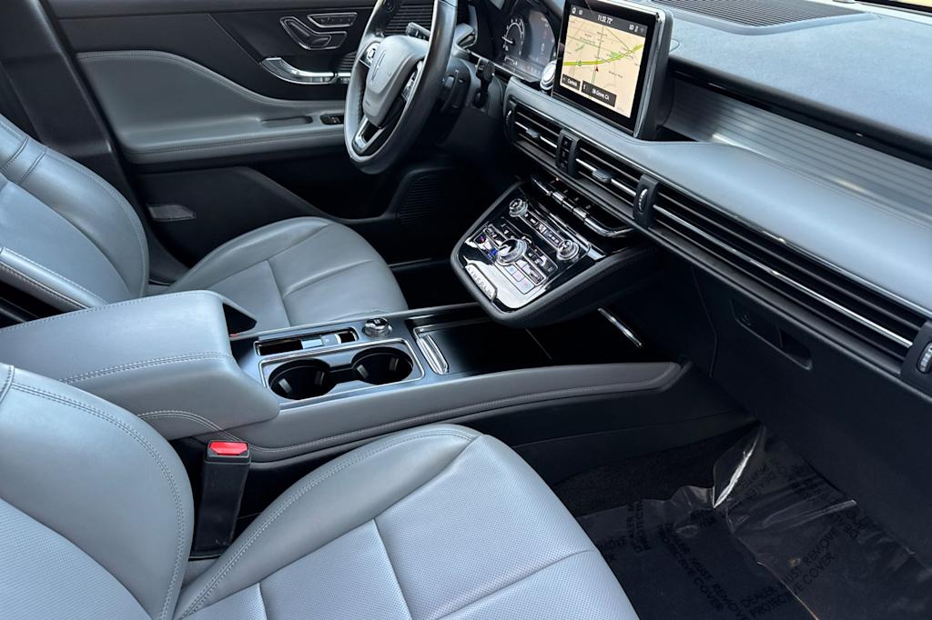 Thumbnail: 2020 Lincoln Corsair - 12