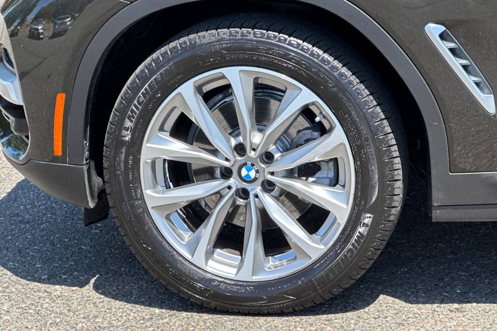 Thumbnail: 2018 BMW X3 - 8