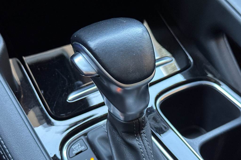 Thumbnail: 2020 Kia Telluride - 14