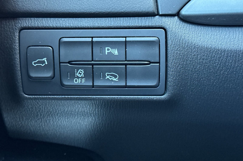 Thumbnail: 2022 Mazda CX-9 - 30