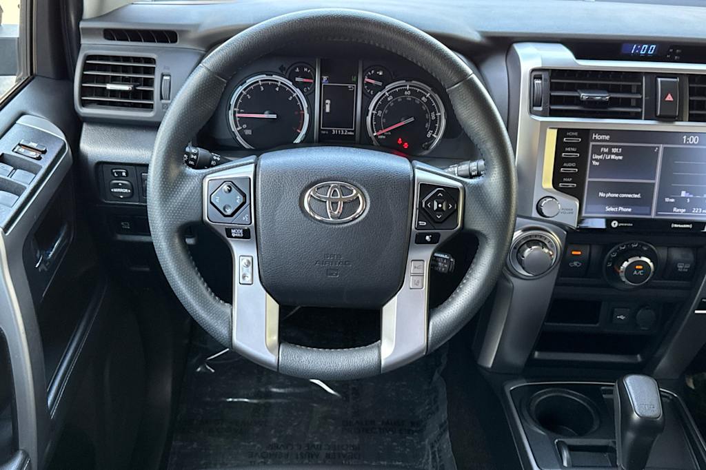 Thumbnail: 2022 Toyota 4Runner - 12