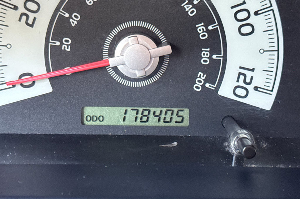 Thumbnail: 2007 Toyota FJ Cruiser - 25