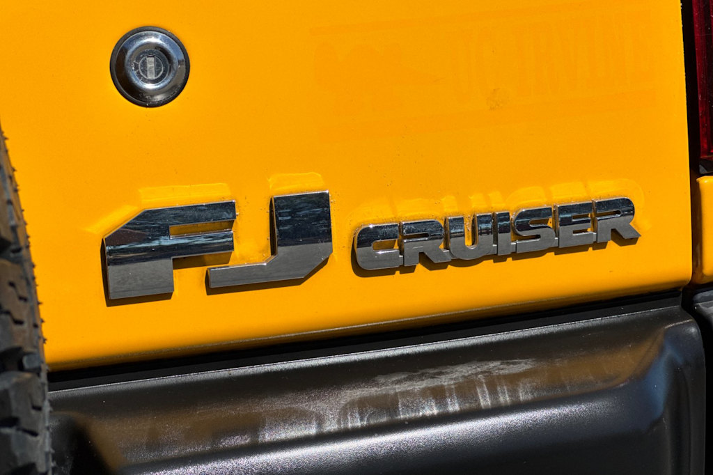 Thumbnail: 2007 Toyota FJ Cruiser - 6