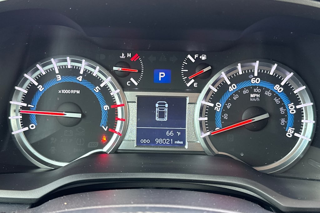 Thumbnail: 2019 Toyota 4Runner - 15