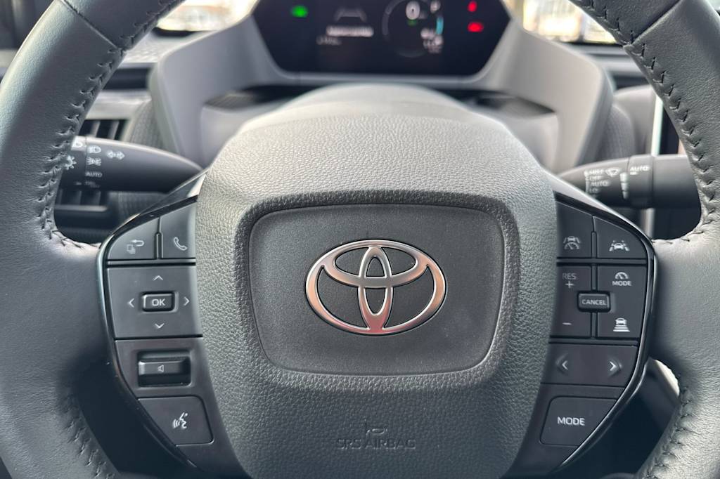 Thumbnail: 2025 Toyota bZ4X - 27