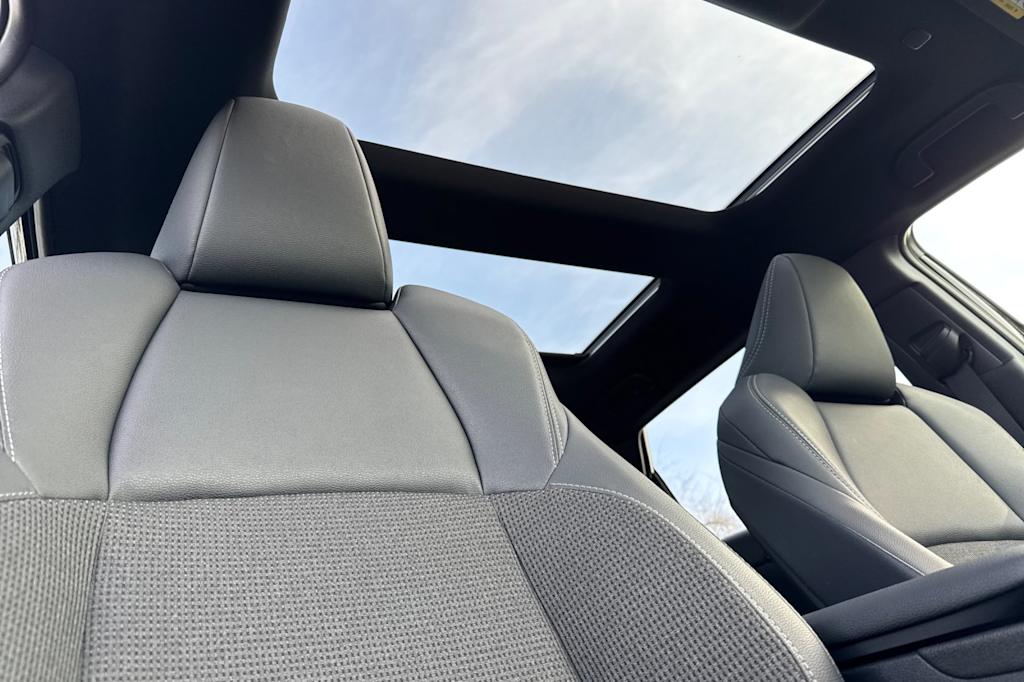 Thumbnail: 2025 Toyota bZ4X - 23