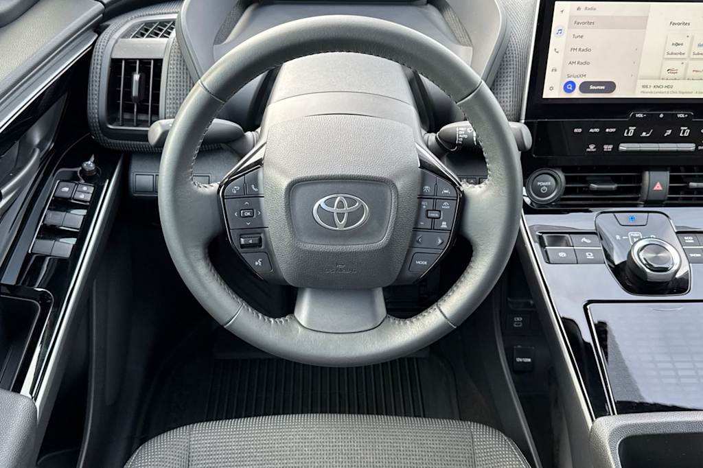 Thumbnail: 2025 Toyota bZ4X - 9