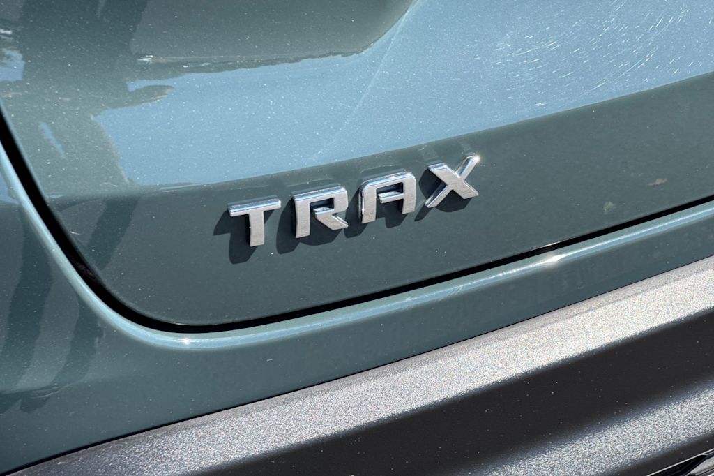 Thumbnail: 2025 Chevrolet Trax - 7