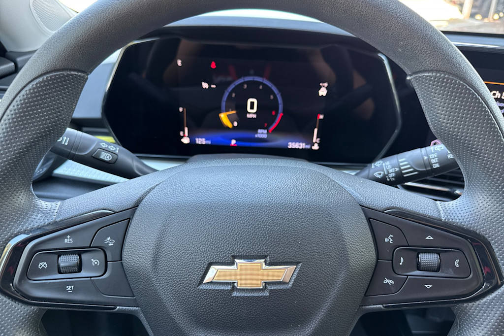 Thumbnail: 2025 Chevrolet Trax - 26