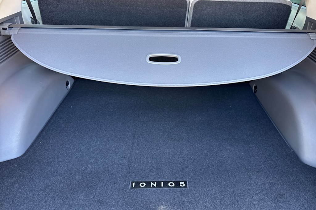 Thumbnail: 2023 Hyundai Ioniq 5 - 14