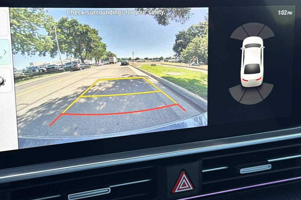Thumbnail: 2023 Hyundai Ioniq 6 - 21