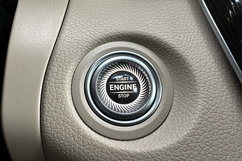 Thumbnail: 2022 Mercedes-Benz GLC - 24