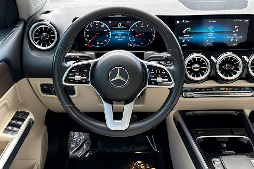 Thumbnail: 2022 Mercedes-Benz GLB - 9