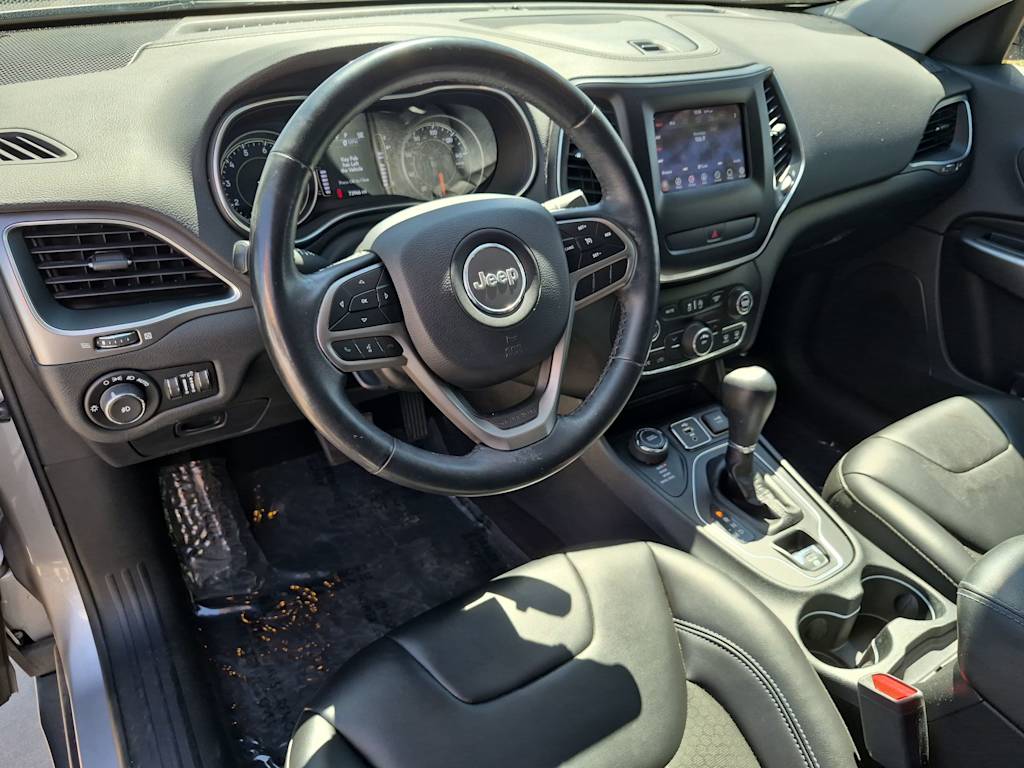 Thumbnail: 2019 Jeep Cherokee - 2