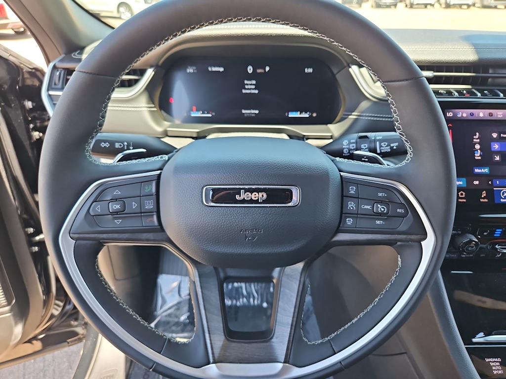 Thumbnail: 2025 Jeep Grand Cherokee - 14