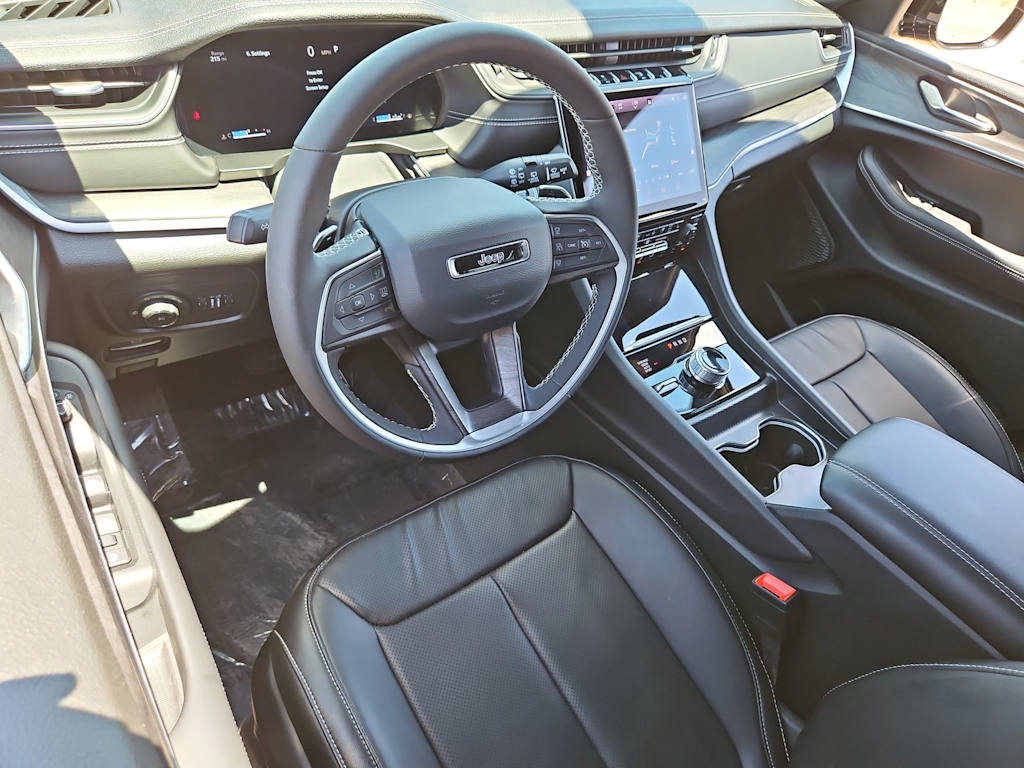 Thumbnail: 2025 Jeep Grand Cherokee - 2